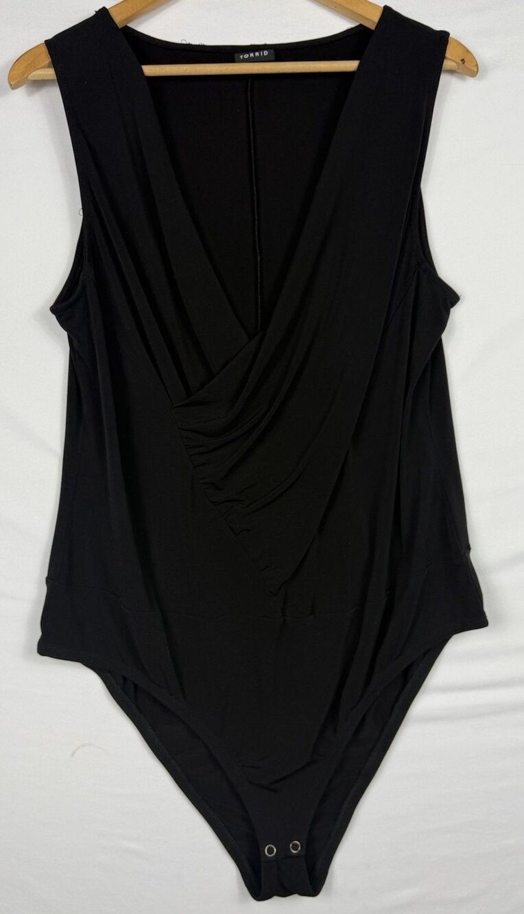 Torrid Black Draped V Neck Bodysuit Size 1‎ Plus Size Stretch Top 1X